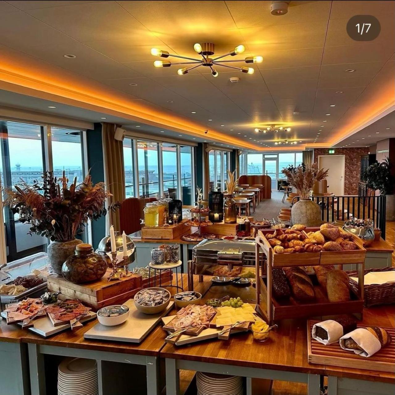 Hotel Jutlandia Фредериксхавн Екстериор снимка
